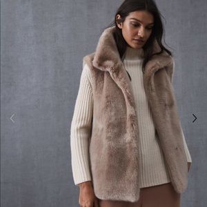 NWOT Reiss Faux Fur Meyer Vest